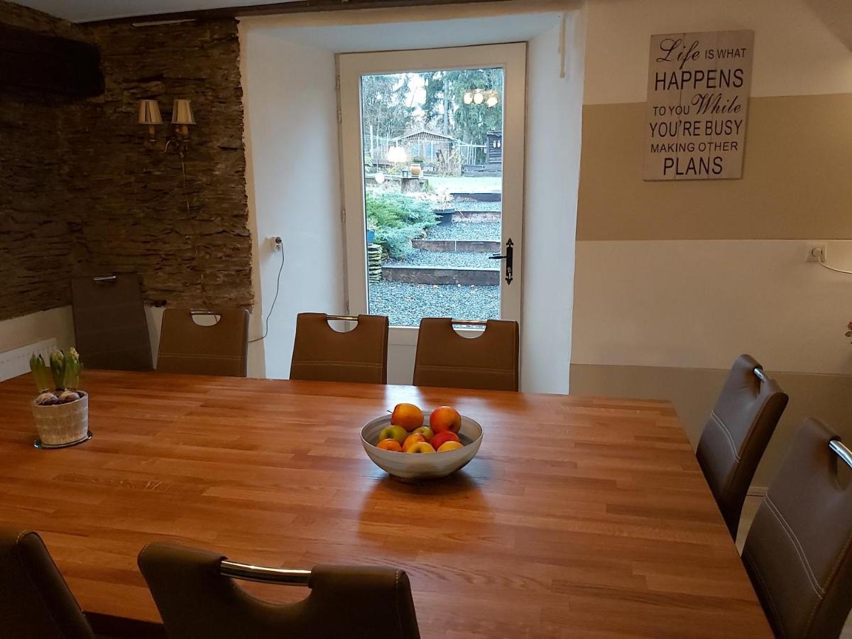 La Fermette Blanche Bed & Breakfast Nadrin Екстериор снимка