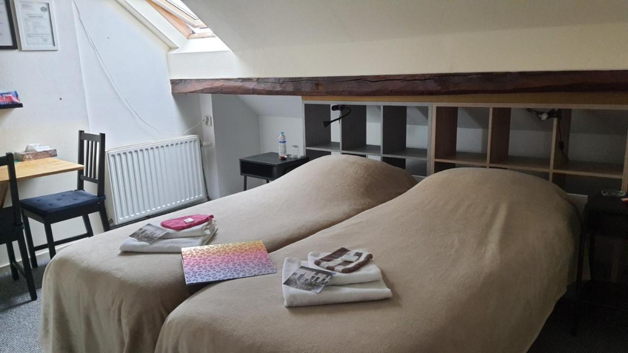 La Fermette Blanche Bed & Breakfast Nadrin Екстериор снимка
