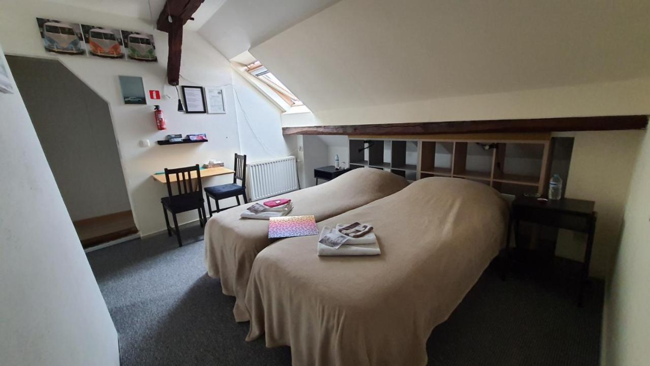 La Fermette Blanche Bed & Breakfast Nadrin Екстериор снимка